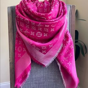 Louis Vuitton Monogram Bright Pink Shine Shawl